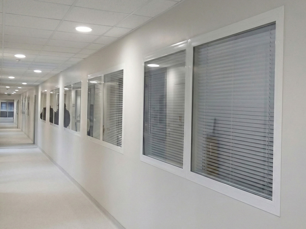 Ch&acirc;ssis fixes vitr&eacute;s ACOCLEAR